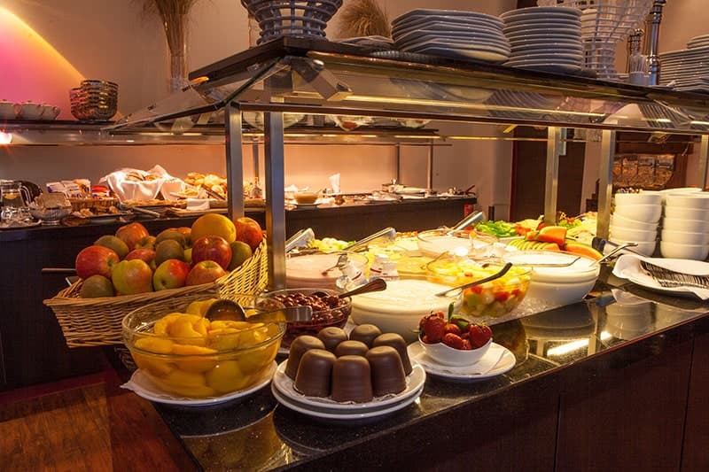 Frühstücksrestaurant im NOVINA Hotel Tillypark
